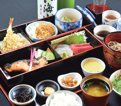 Kagura Gozen (Grilled Yuzu Salmon) photo